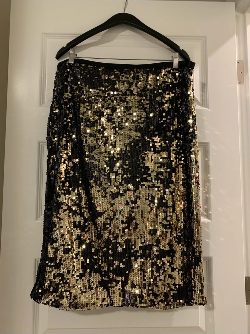 Nine West Black & Gold Sequin Midi Pencil Skirt (Perfect For New Years🎉) Size XL
